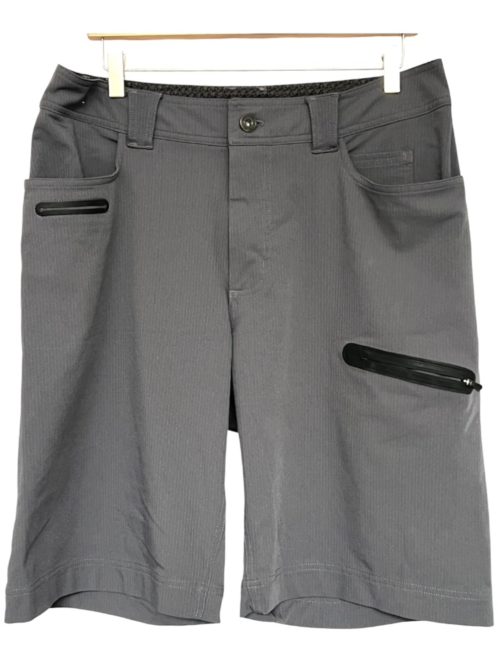 Lululemon Mens Shorts Gray 1 Zip Pocket Size 36 Subtle Stripes